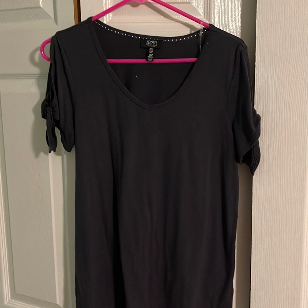Open sleeve short sleeve shirt